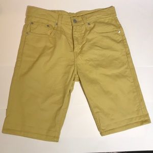 Levi’s 508 White Tab Men’s Size 28 Yellow Shorts